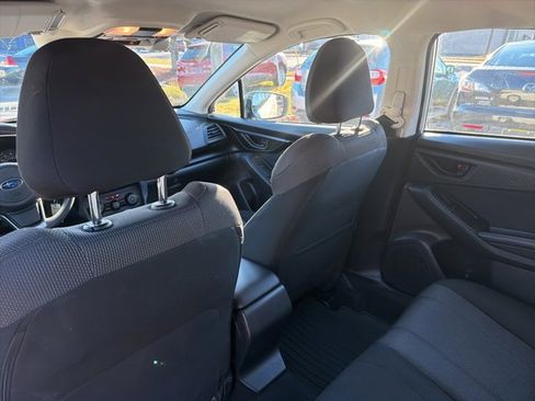 Used 2017 Subaru Impreza 2.0i Premium w/ BSD & Rcta/SRF/Eyesight image 27