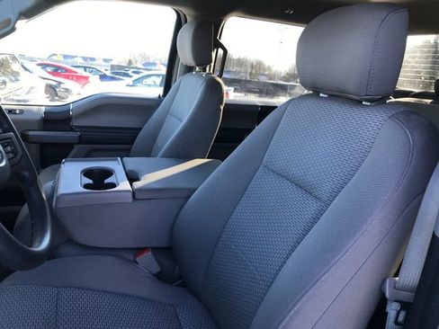 Used 2020 Ford F150 XLT image 4