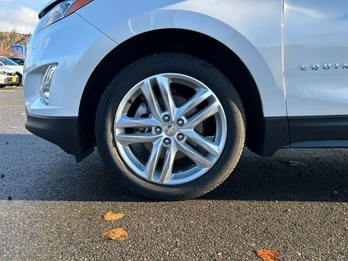 Used 2019 Chevrolet Equinox Premier image 29