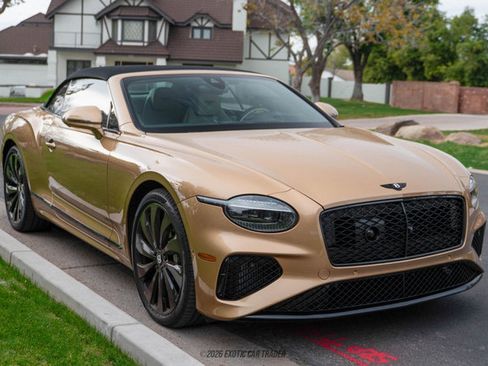 Used 2026 Bentley Continental GTC image 20