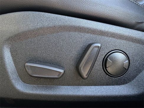 Used 2022 Ford Edge SEL w/ Convenience Package image 27