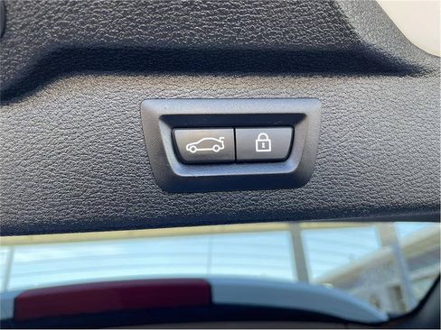 Used 2018 BMW X5 xDrive40e AWD/4WD image 20