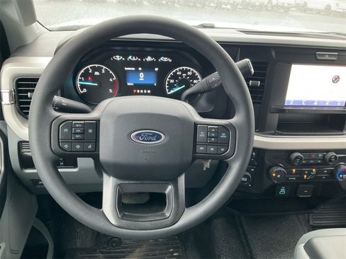 New 2025 Ford F450 XL w/ XL Chrome Package image 21
