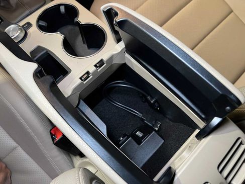 Used 2014 Mercedes-Benz C 250 Coupe image 30