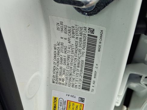 Certified 2024 Honda Civic Sport image 27