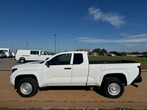 Used 2025 Toyota Tacoma SR RWD image 6