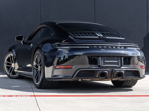 Certified 2026 Porsche 911 Carrera GTS RWD image 3