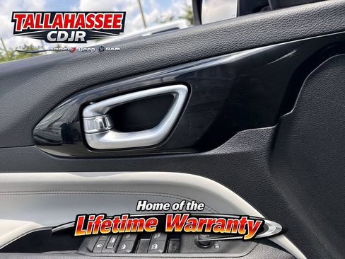 Used 2022 Jeep Compass Limited AWD/4WD image 15