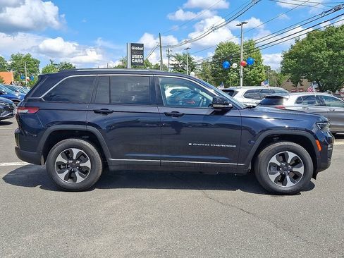 Used 2023 Jeep Grand Cherokee 4WD 4xe image 8