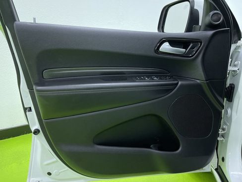 Used 2021 Dodge Durango SXT w/ 3rd Row Seating Group RWD image 15