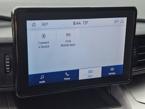 Used 2020 Ford Explorer XLT w/ Comfort Package AWD/4WD image 17