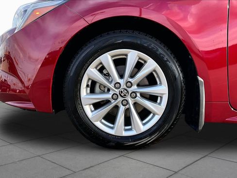Used 2024 Toyota Corolla XLE image 11