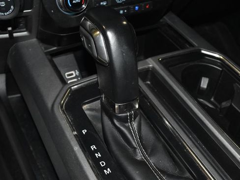 Used 2020 Ford F150 Raptor w/ Equipment Group 802A Luxury AWD/4WD image 18