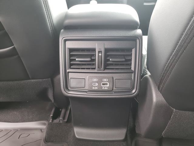 Used 2026 Subaru Forester Premium AWD/4WD image 13