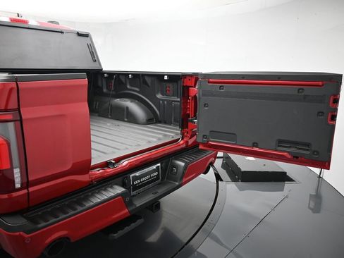 Used 2025 Ford F150 Lariat w/ Equipment Group 502A High AWD/4WD image 10