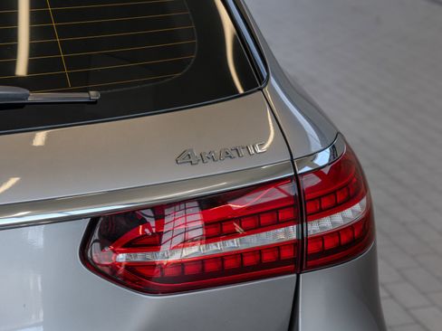 Used 2021 Mercedes-Benz E 450 4MATIC All-Terrain Wagon image 24