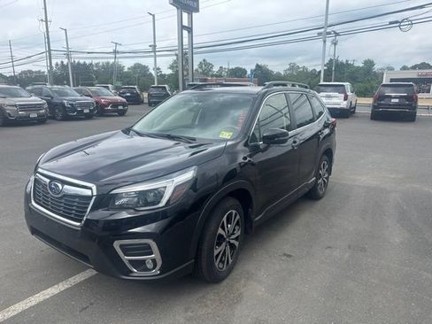 Used 2021 Subaru Forester Limited AWD/4WD image 1