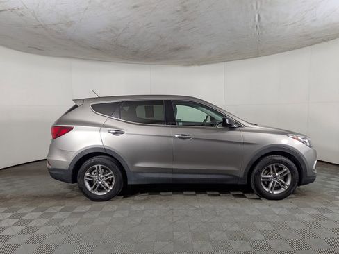 Used 2018 Hyundai Santa Fe Sport image 6