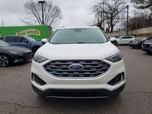 Certified 2023 Ford Edge Titanium image 3