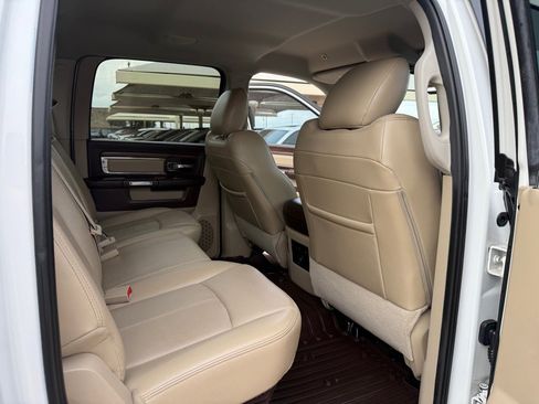 Used 2018 RAM 2500 Laramie image 22