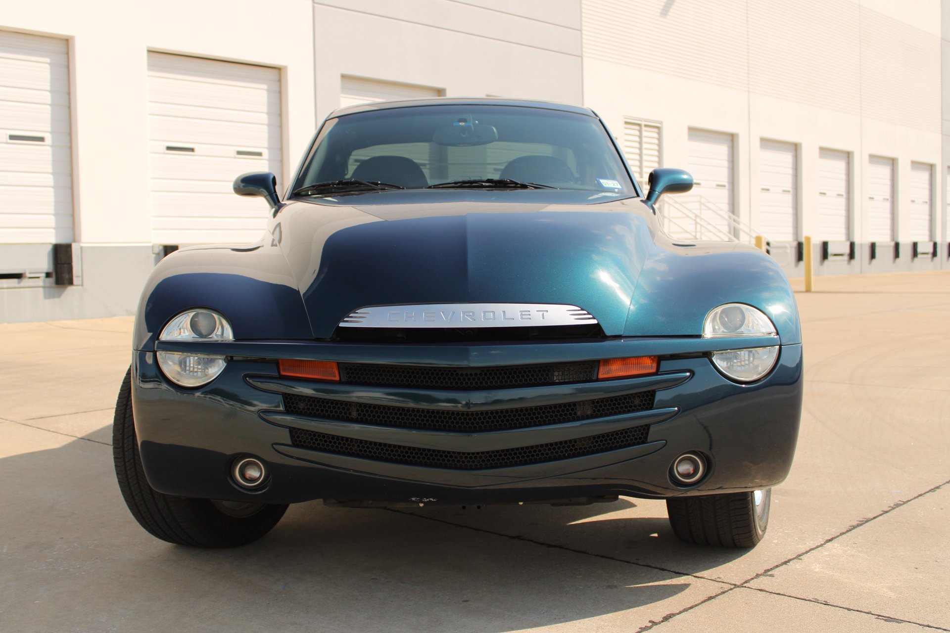 Used 2005 Chevrolet SSR w/ Preferred Equipment Group RWD image 24