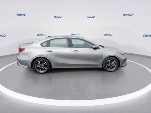 Used 2024 Kia Forte LXS FWD image 9