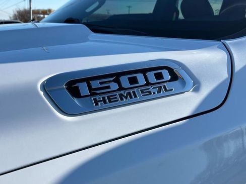 Used 2019 RAM 1500 Limited image 13