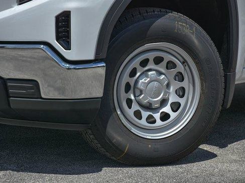 New 2026 GMC Sierra 1500 Pro image 2