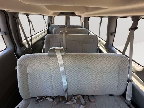 Used 2025 Chevrolet Express 3500 LT w/ LT Preferred Equipment Group RWD image 24