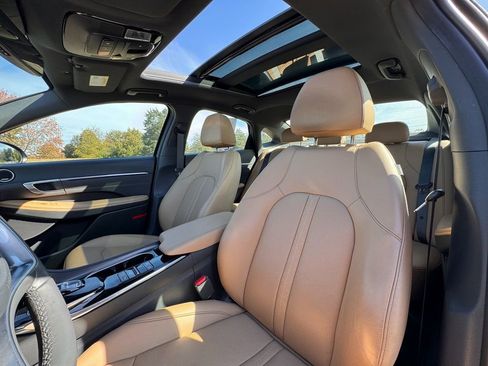 Used 2023 Hyundai Sonata Limited image 13