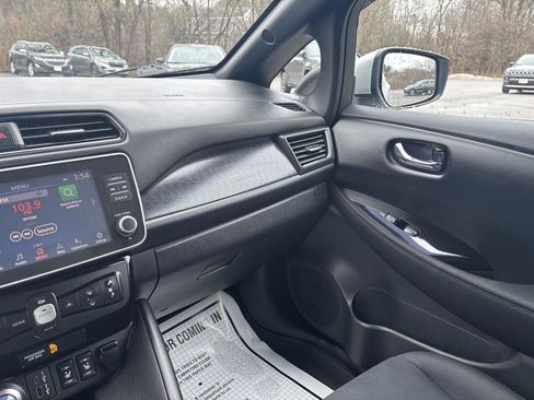 Used 2020 Nissan Leaf SV w/ SV All Weather Package FWD image 31
