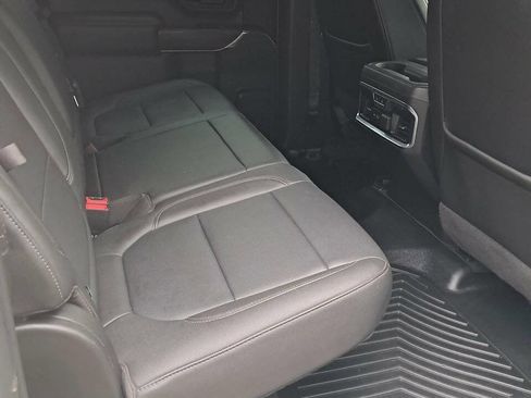 Used 2021 GMC Sierra 2500 SLT w/ SLT Convenience Package image 6