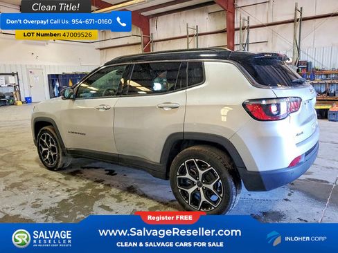 Used 2025 Jeep Compass Limited image 3