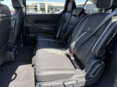 Certified 2026 Honda Odyssey Elite image 11