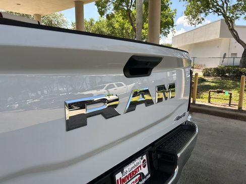 Used 2025 RAM 3500 Tradesman w/ Chrome Appearance Group AWD/4WD image 21