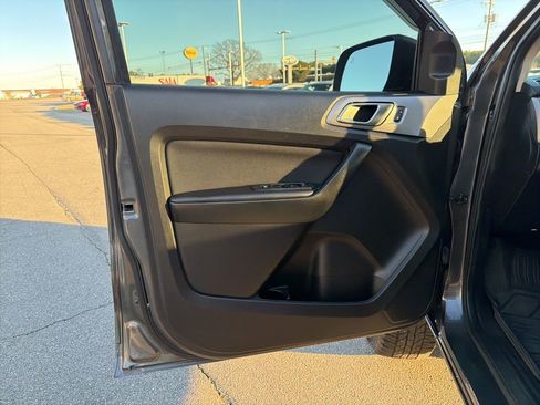 Used 2019 Ford Ranger XLT w/ Equipment Group 301A Mid image 11