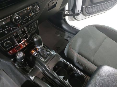 Used 2024 Jeep Wrangler Unlimited Rubicon w/ Safety Group AWD/4WD image 26