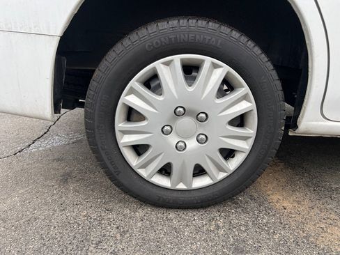 Used 2020 Nissan NV200 SV w/ Sliding Glass Door Package image 29