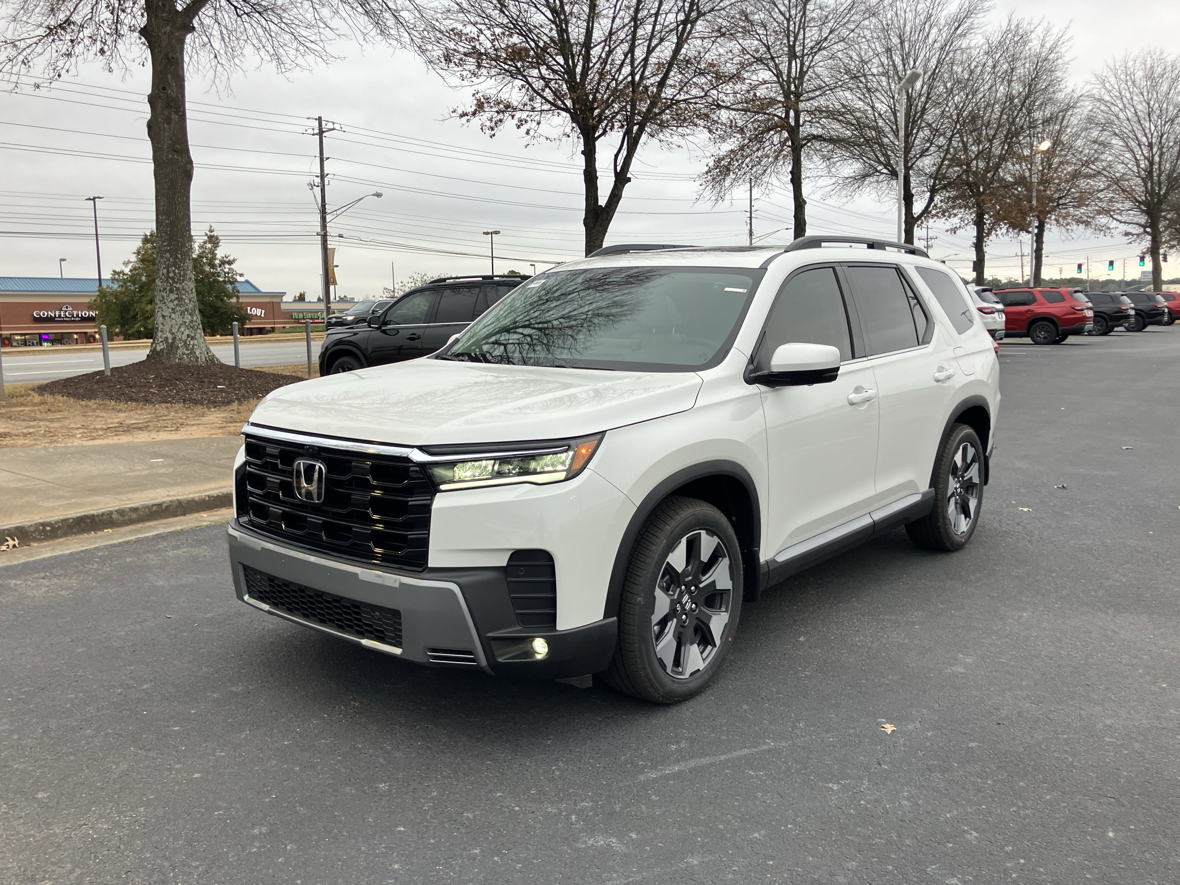New 2026 Honda Pilot Elite image 5