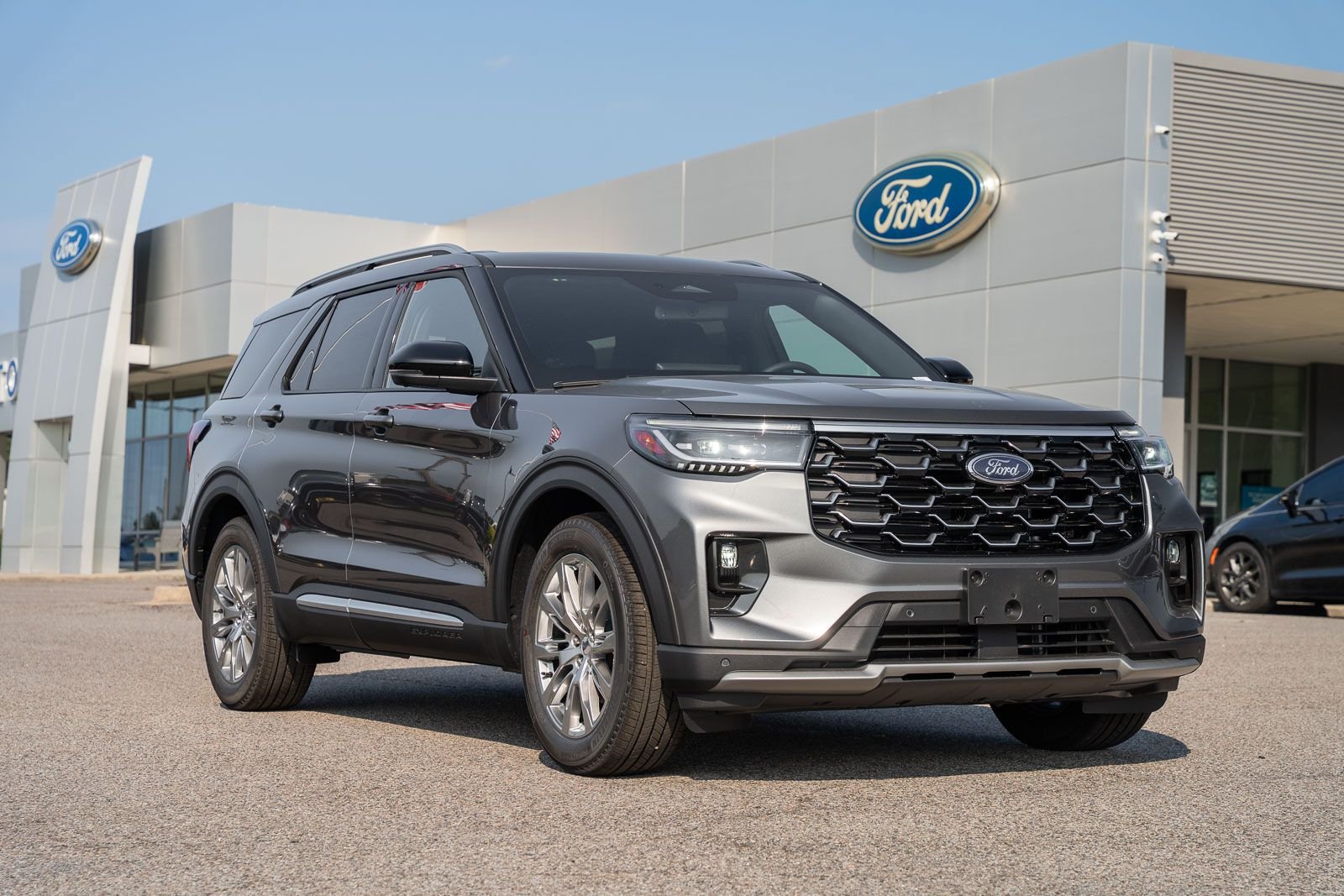 New 2026 Ford Explorer Platinum RWD image 1