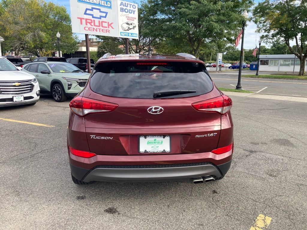 Used 2016 Hyundai Tucson Sport FWD image 28