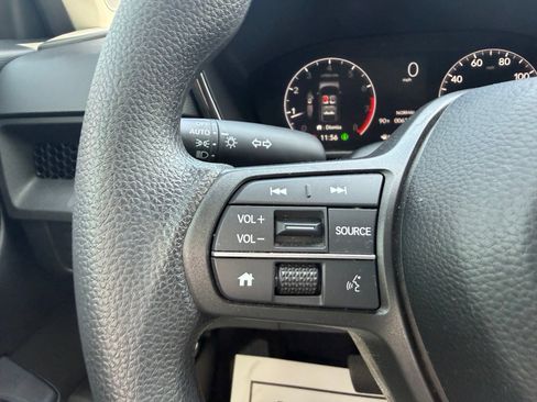 Used 2025 Honda CR-V EX image 18
