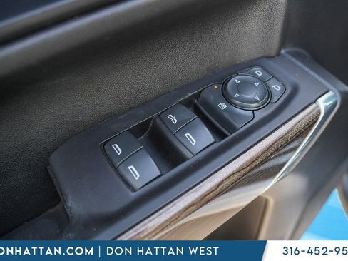 Used 2020 Chevrolet Silverado 1500 LT Trail Boss w/ Convenience Package image 17