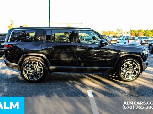 Used 2025 Rivian R1S Adventure image 9