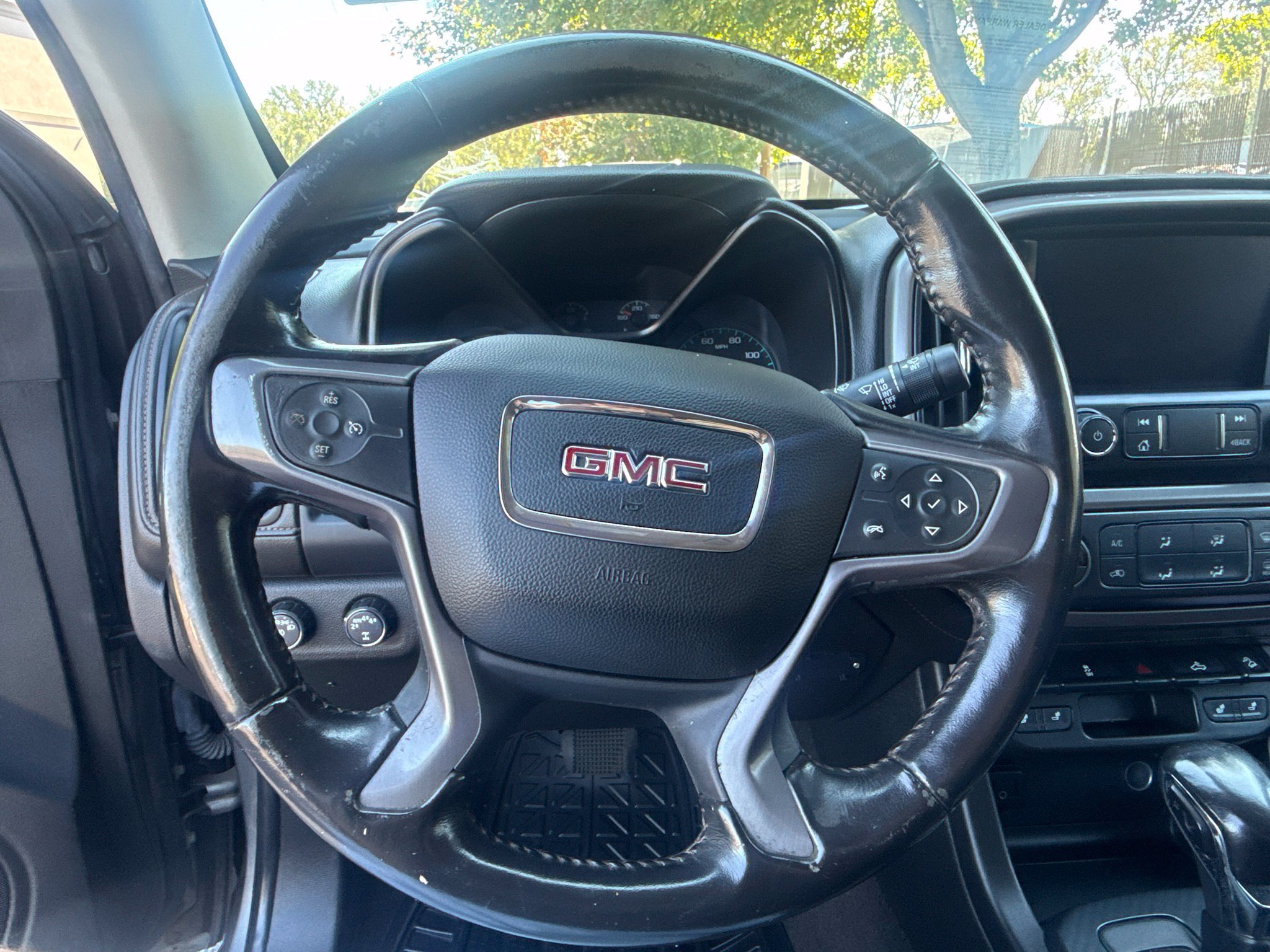 Used 2022 GMC Canyon AT4 AWD/4WD image 17