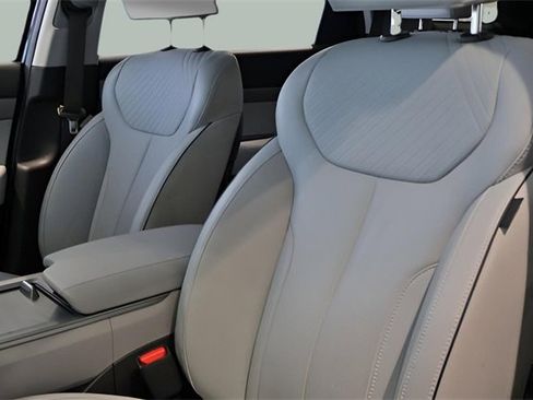 Used 2023 Hyundai Palisade SEL image 11