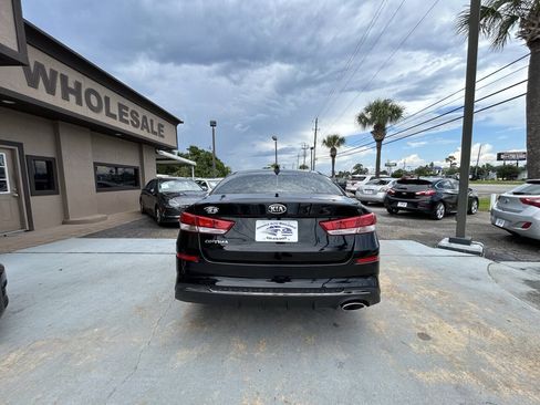 Used 2019 Kia Optima LX w/ LX 17" Wheel Package FWD image 3