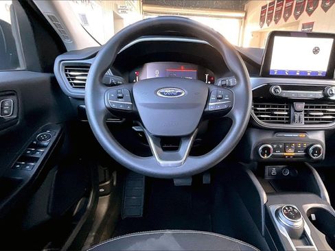 Used 2025 Ford Escape Active image 5