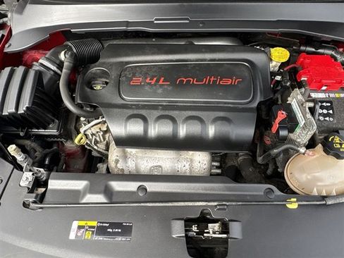 Used 2019 Jeep Compass Latitude image 28