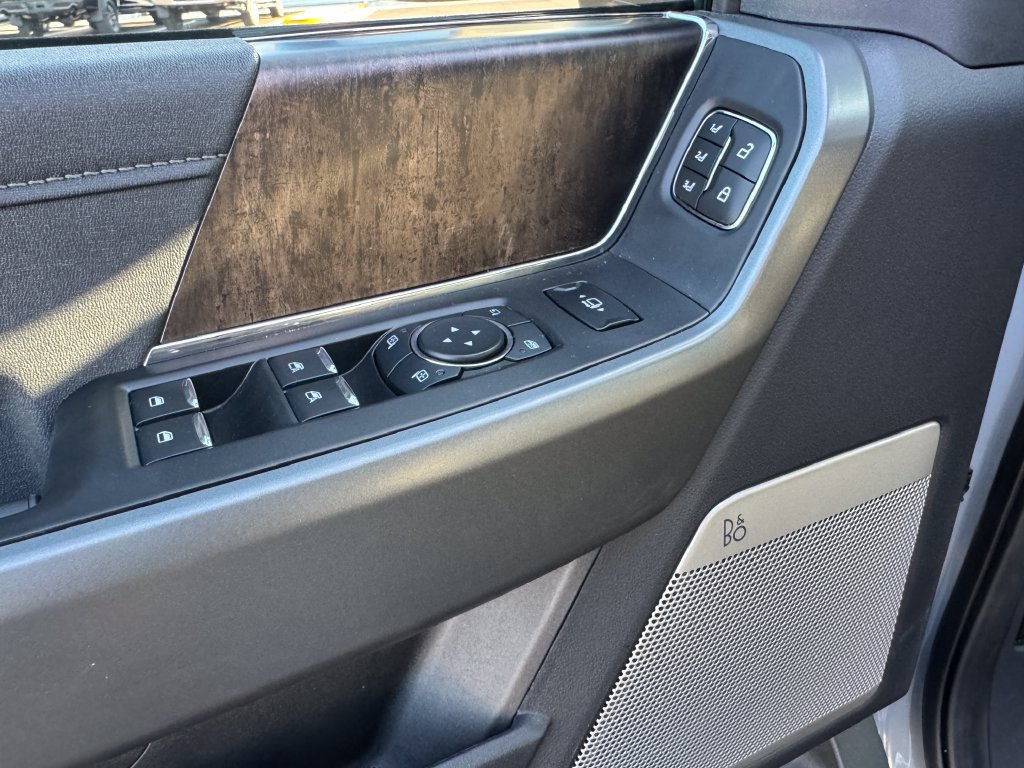 Used 2026 Ford F350 Lariat w/ Chrome Package AWD/4WD image 22
